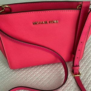 Michael Kors Crossbody Bag